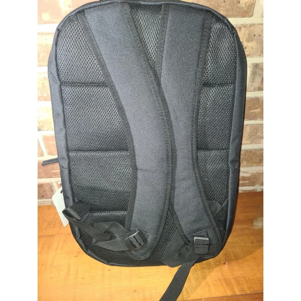 RICK AND MORTY DELUXE LENTICULAR BACKPACK BRAND NEW WITH TAGS Disappearing!